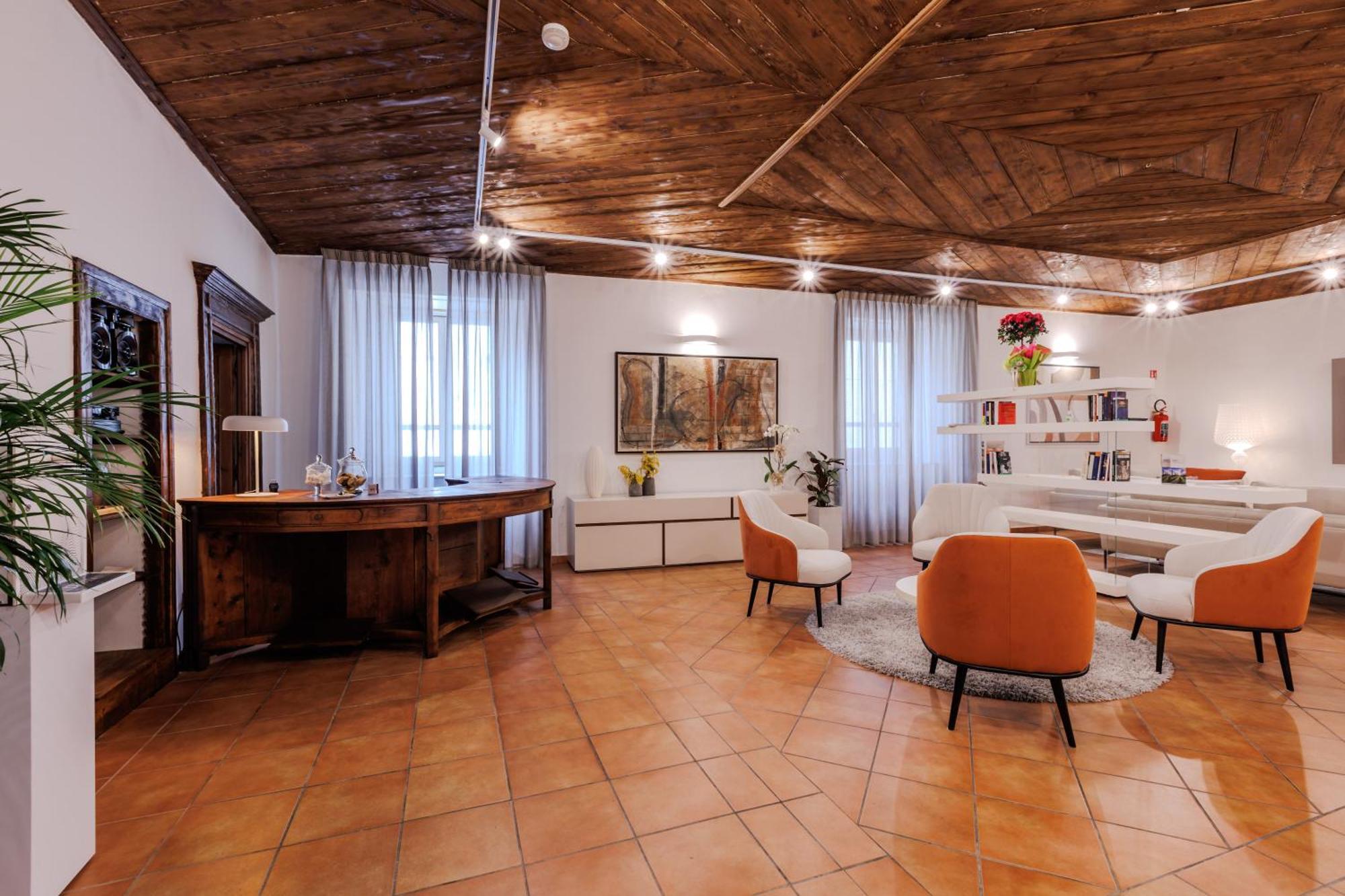 Hotel Palazzo Della Citta à Agnone Extérieur photo
