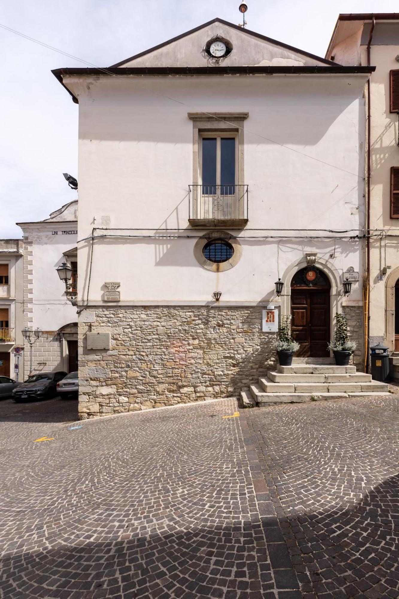 Hotel Palazzo Della Citta à Agnone Extérieur photo
